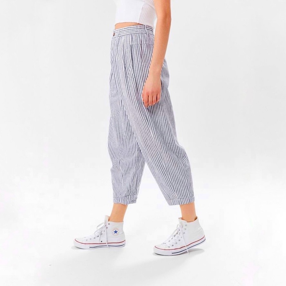BDG Sutton High-Waisted Tapered Trouser Pant